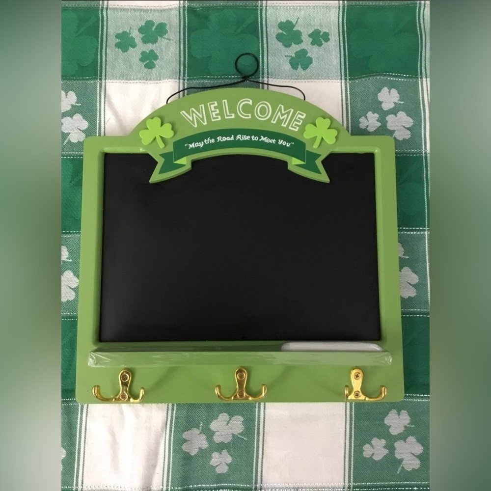 St. Patrick’s Wooden Hanging Chalkboard Sign w/Hooks
